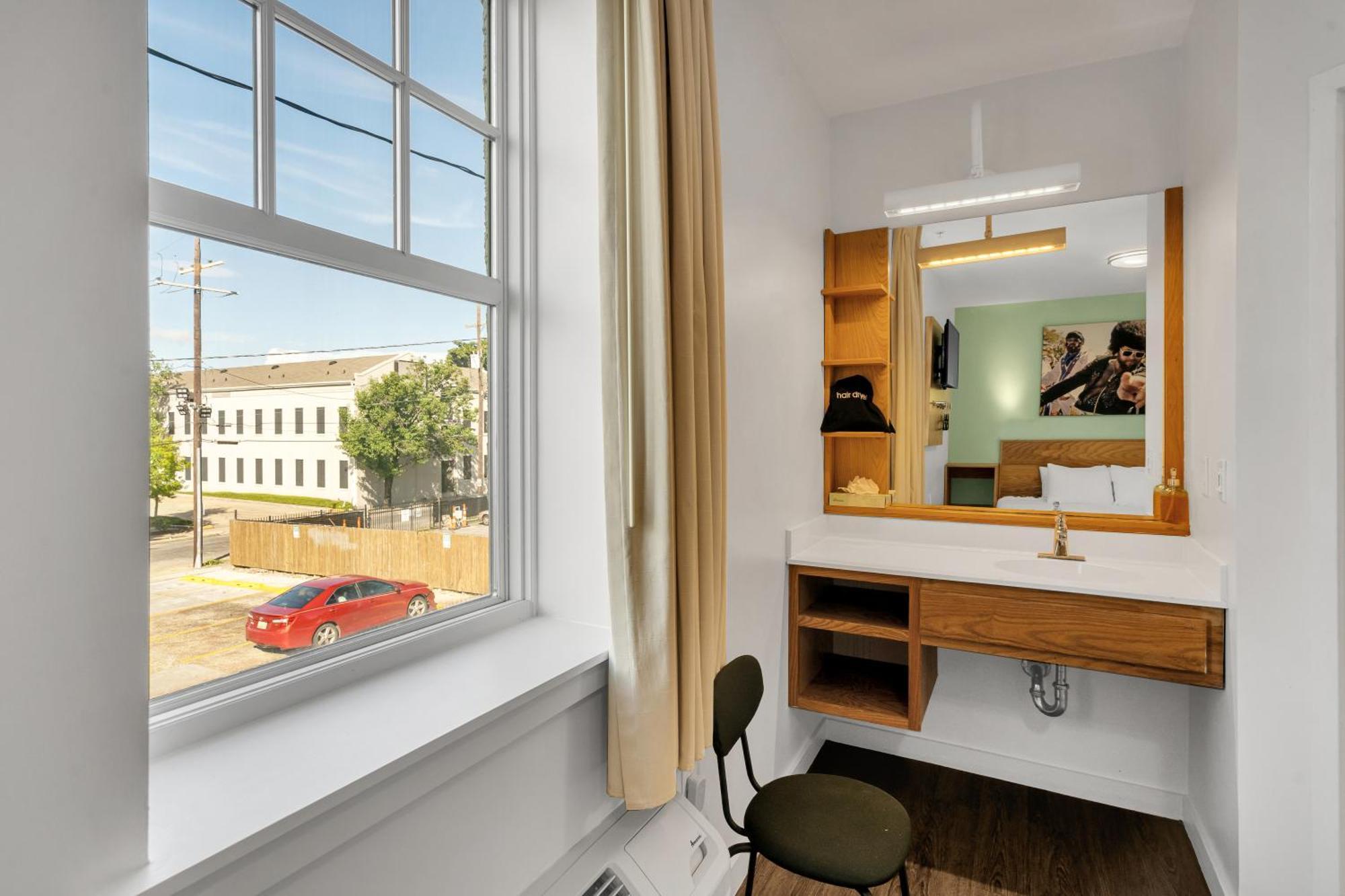 The Quisby Hotell New Orleans Rum bild