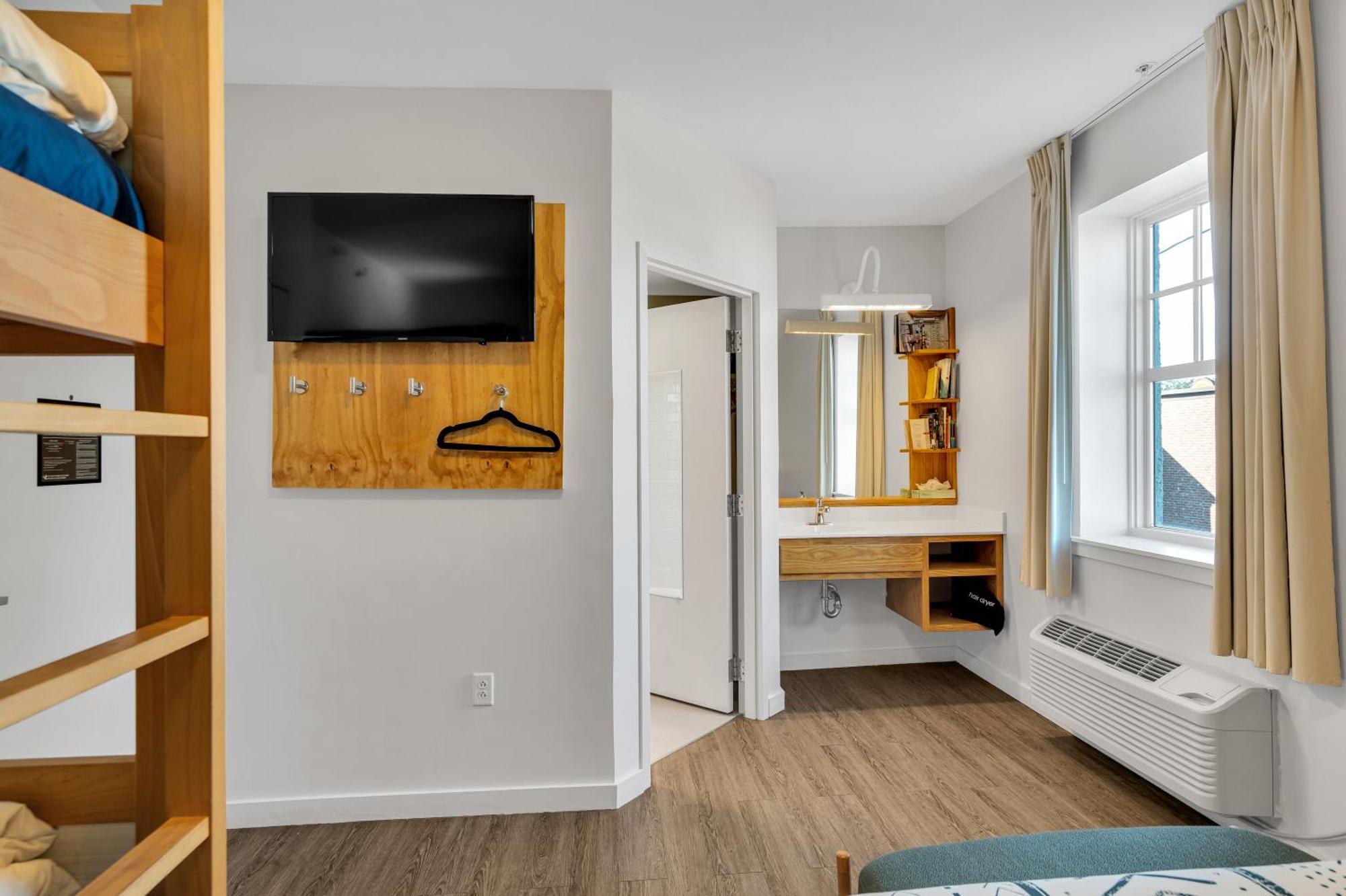 The Quisby Hotell New Orleans Rum bild
